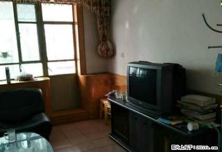 红星医院家属院73平5楼简装设施全650元有中介费300元 - 哈密28生活网 hami.28life.com